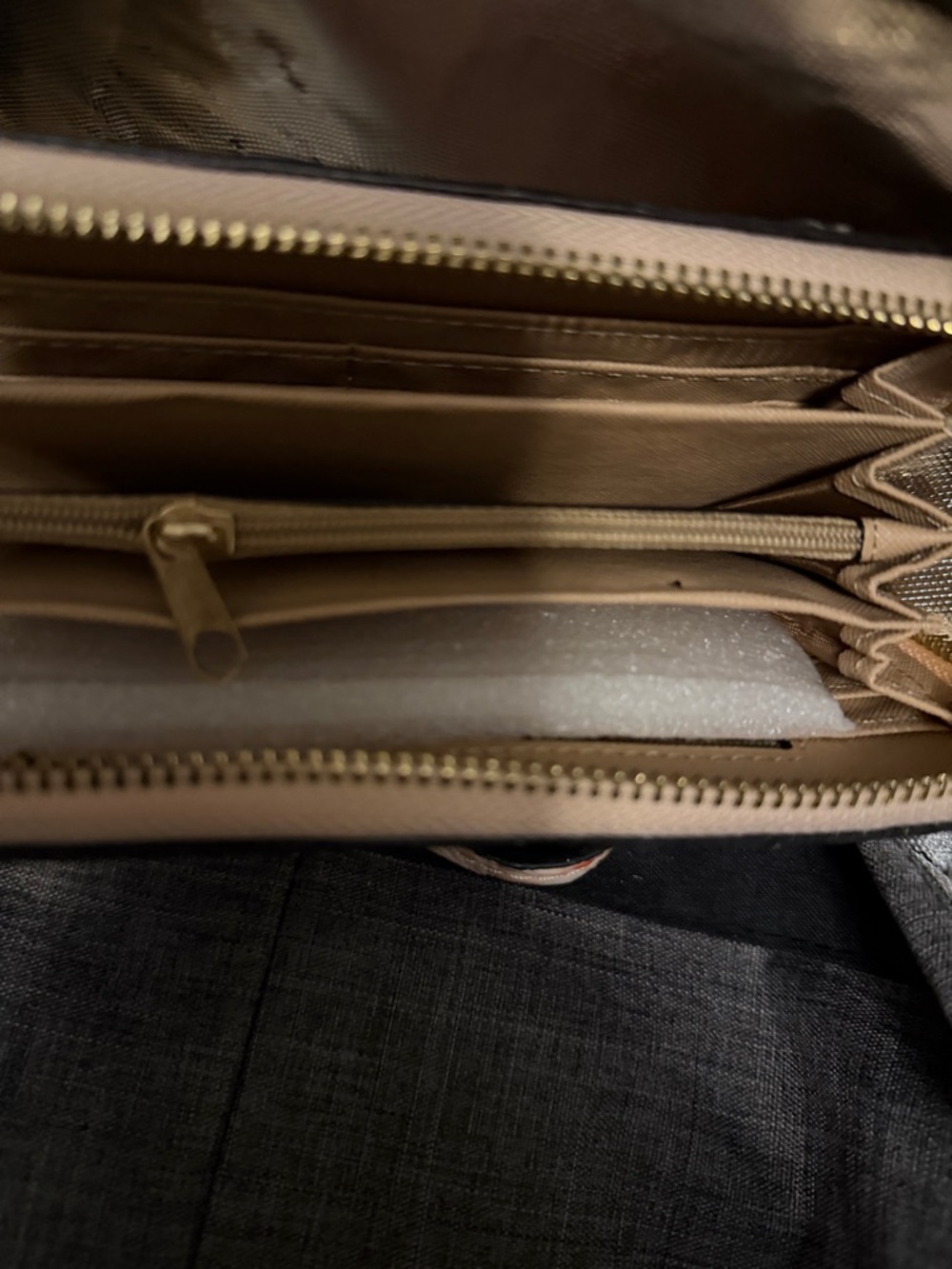 Inspired Wallet - Picture 2 of 3